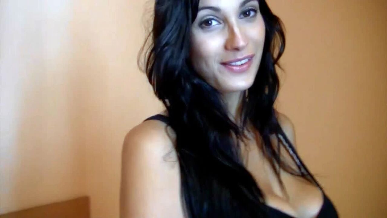Big Tits Latina MILF Rides Backpacker’s Big Cock In Wild Hookup