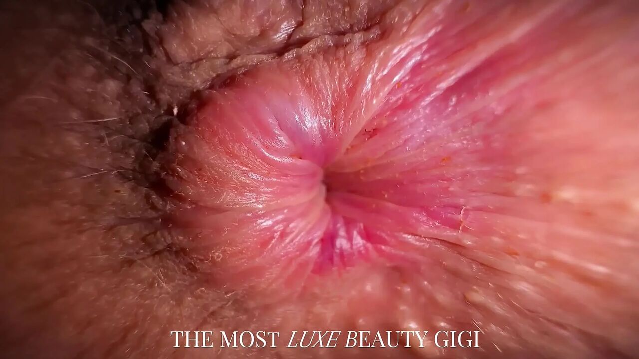 My SUB sniffed my BUTTHOLE from miles away AND CAME TO ENJOY IT