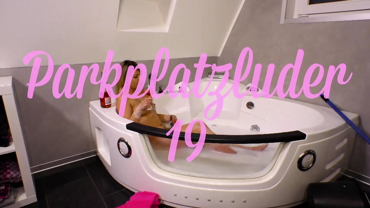 Big ass blonde sprayed in her mouth in the bathroom