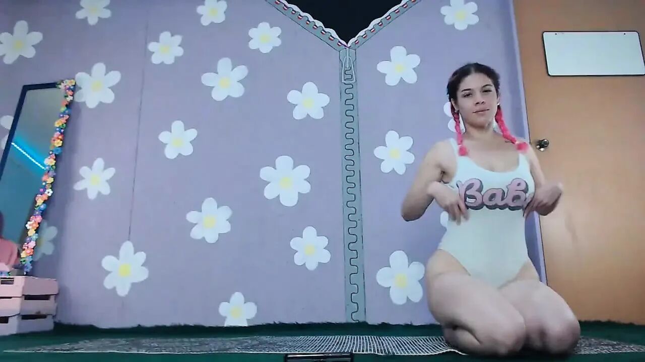 Yoga Workout Beginner Livestream Flashing