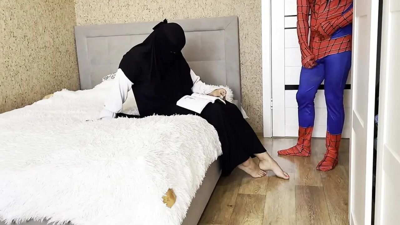 I Excited My Turkish Stepmom with My Hard Dick 1