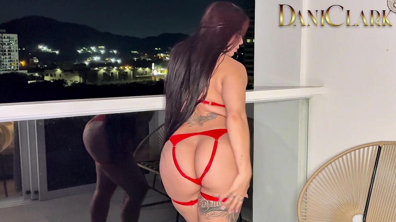 Fucking Hard with My Girlfriend and the Ocean View