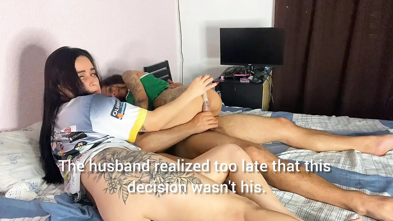 Wife Surprises Friend and Husband by Putting Her Hand Inside the Condom