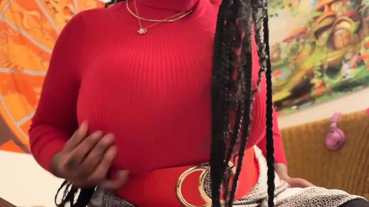 Busty Ebony Fucks a Dildo in Her Torn Leggings Tights