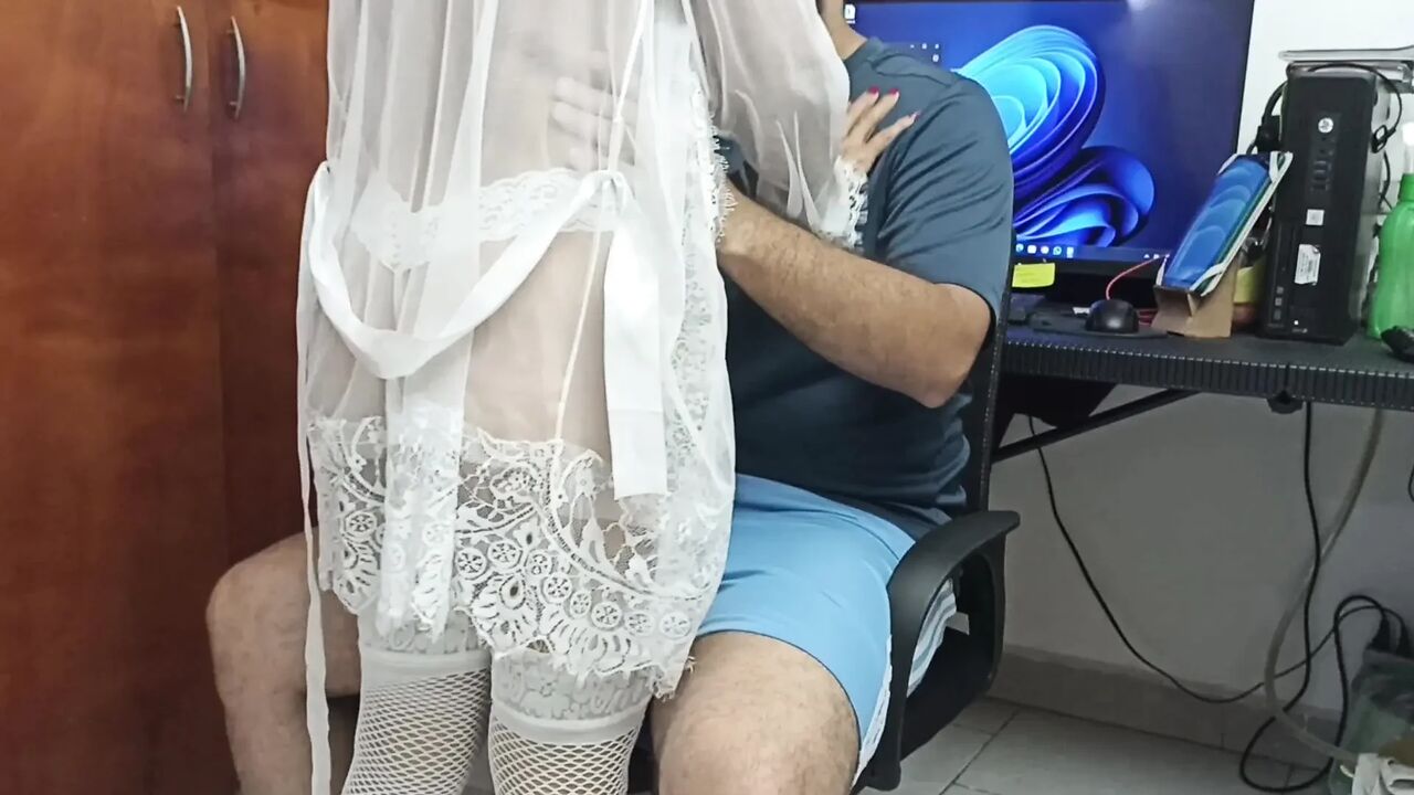 Seeing you at home without your wife is a great temptation, I love your cock, it's so delicious.