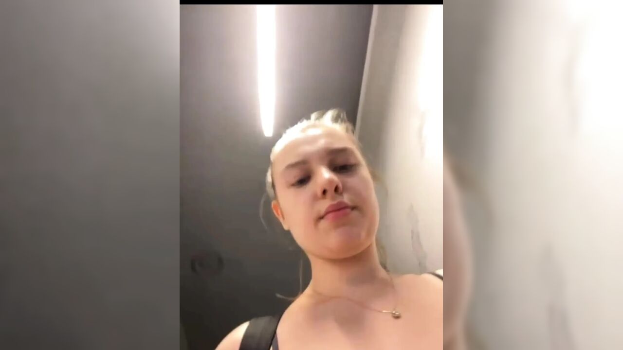 Crazy fucking in the gym