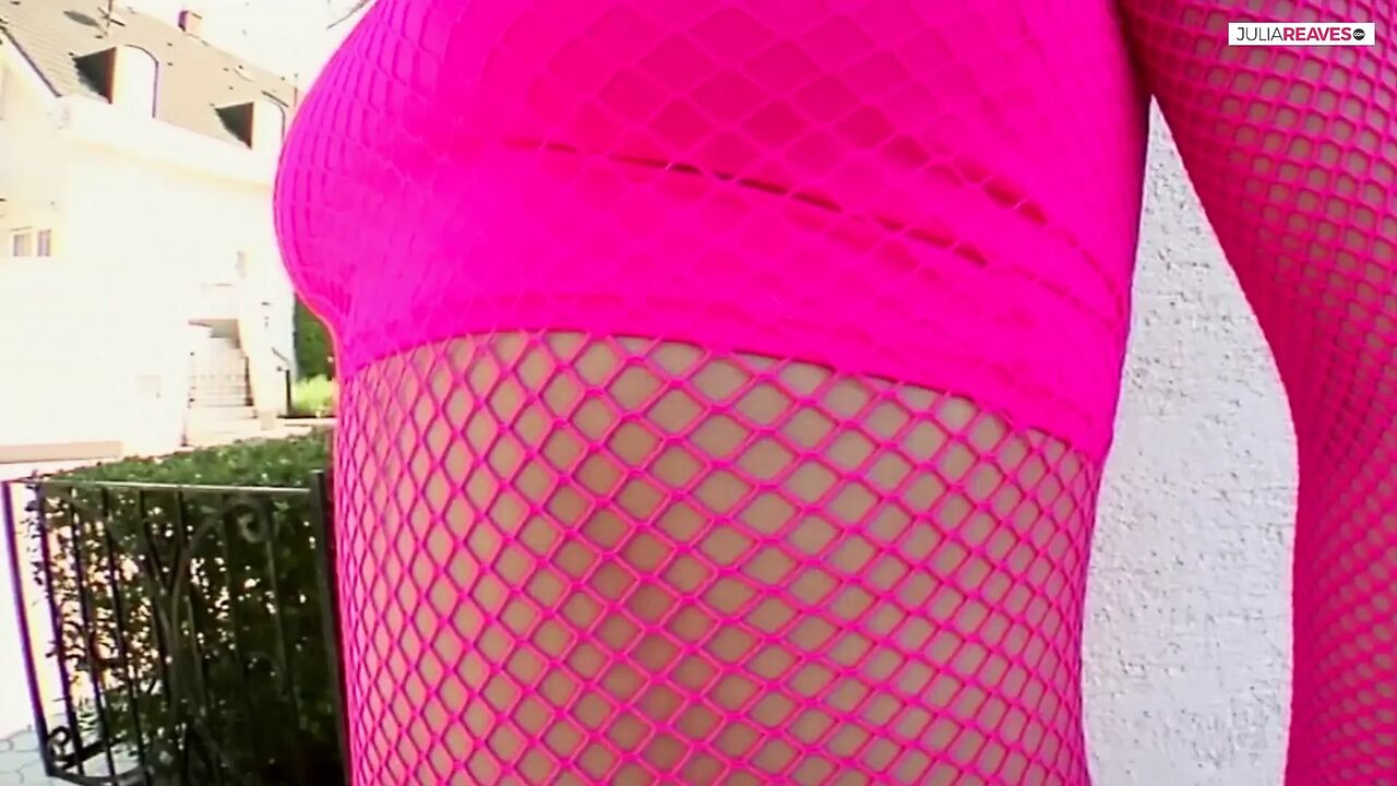 Horny slut rides a huge cock hard to a mouth cumshot