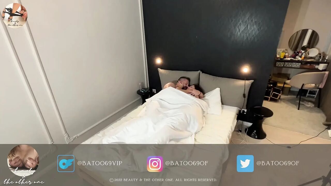 Small tits petite amateur milf fucked real hard by husband before going to bed