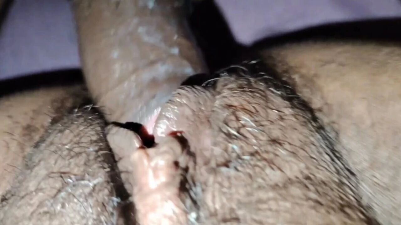 Indian girl small pussy licking and showed her pussy on the bed on her boyfriend