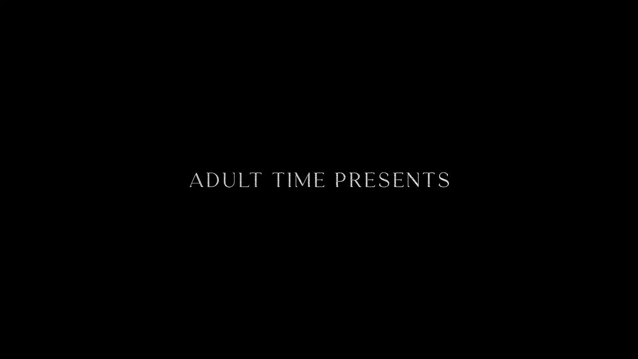 Modern-day Sins - Horny Housekeeper Wants to Get Caught Masturbating by Her Pervert Boss!