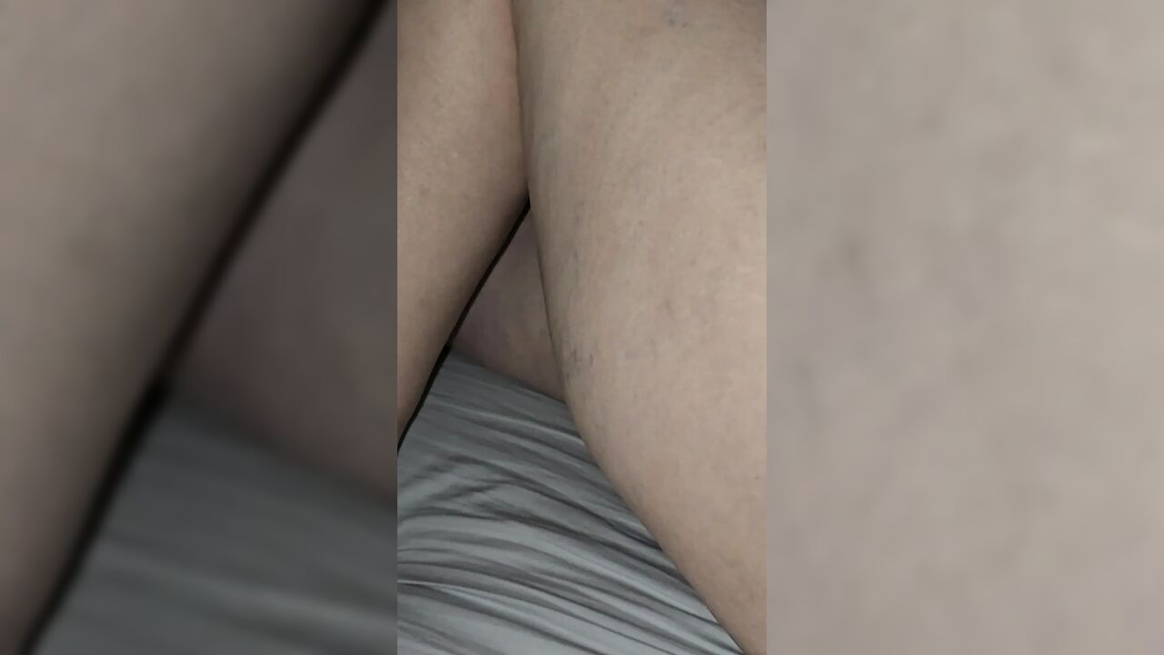 Step mom dress stuck in her ass in step son room