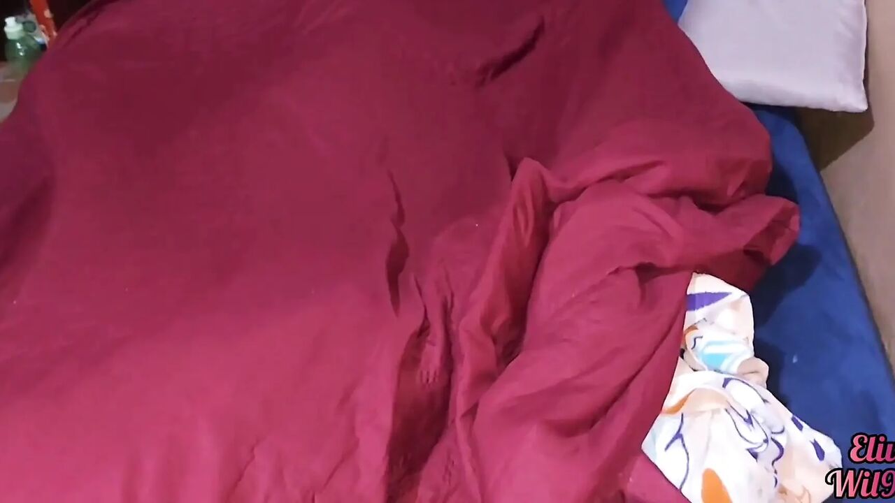 Stepbrother Stepsister Sex Under the Covers While Their Families Are Out of the Room |elivm|