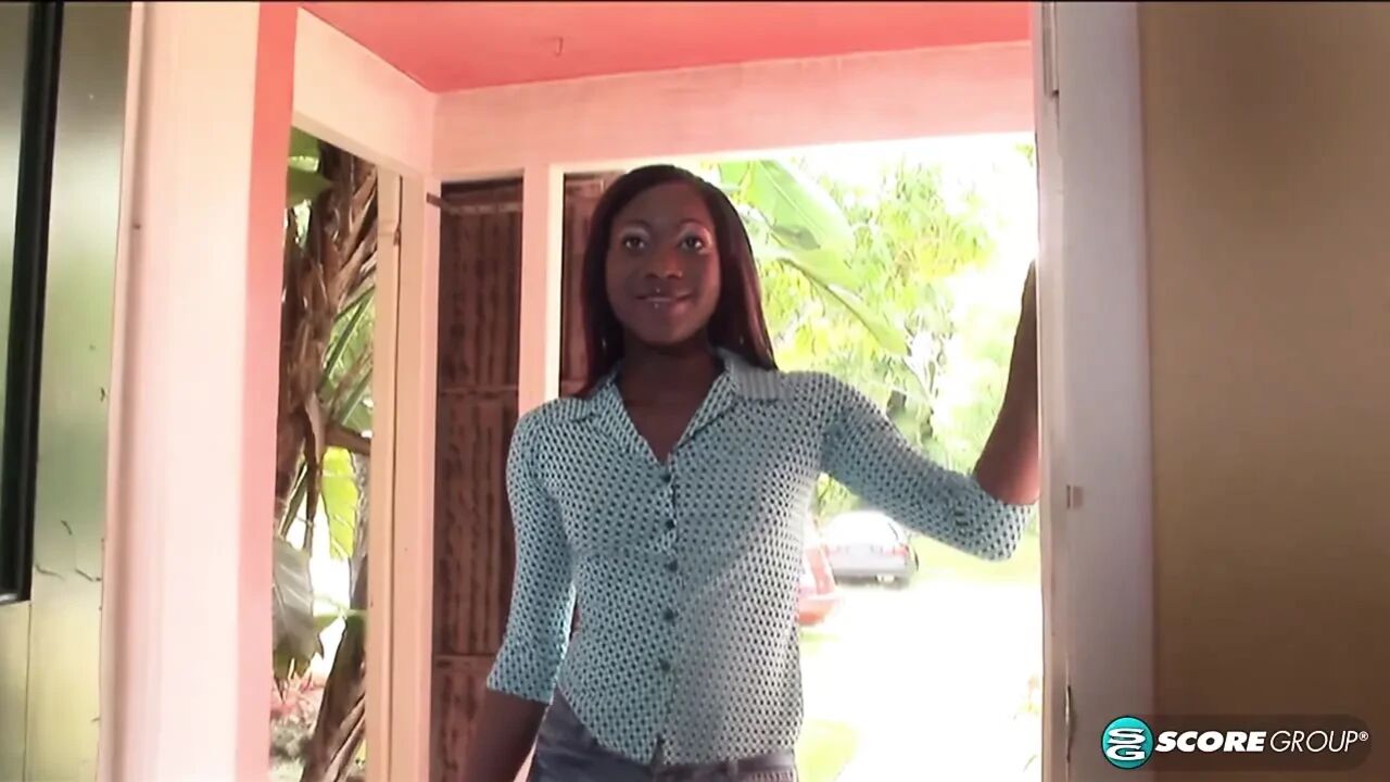 Little 18-year-old Giselle sucks and fucks a big one