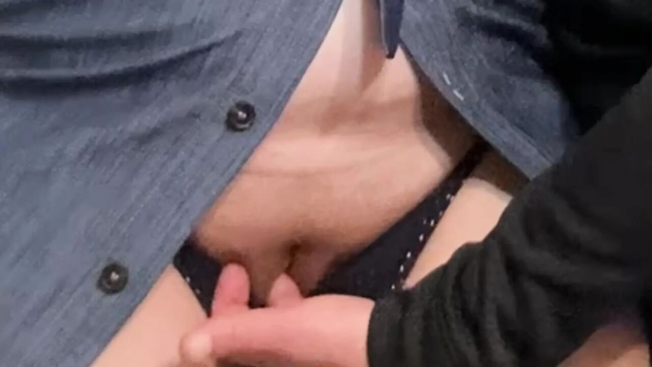 Fingering Hot Babe in The Subway - Old Perv