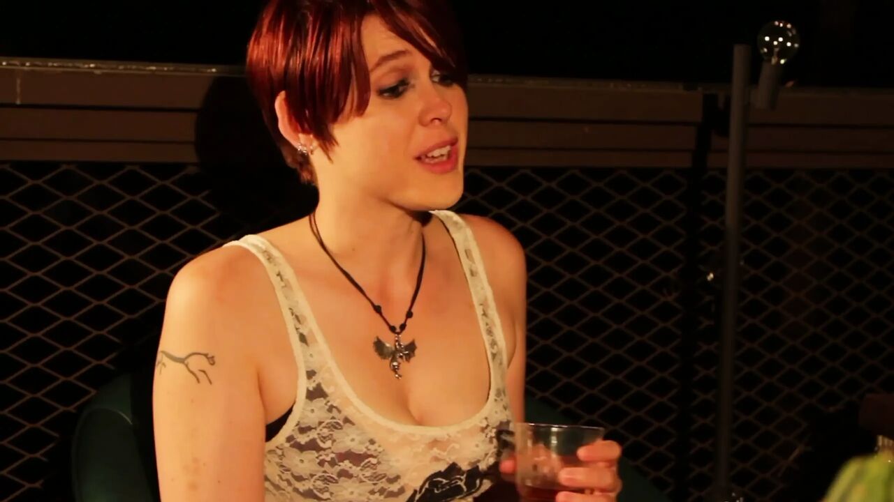 Lily Cade: the Lesbian Sex Queen Wants Your Orgasm