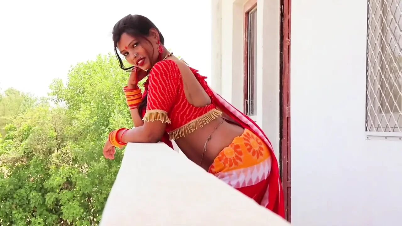 India Desi Local Village Teen Bhabhi Outdoor Xxx videos, Indian Beautiful Village Bhabhi Outdoor sex video