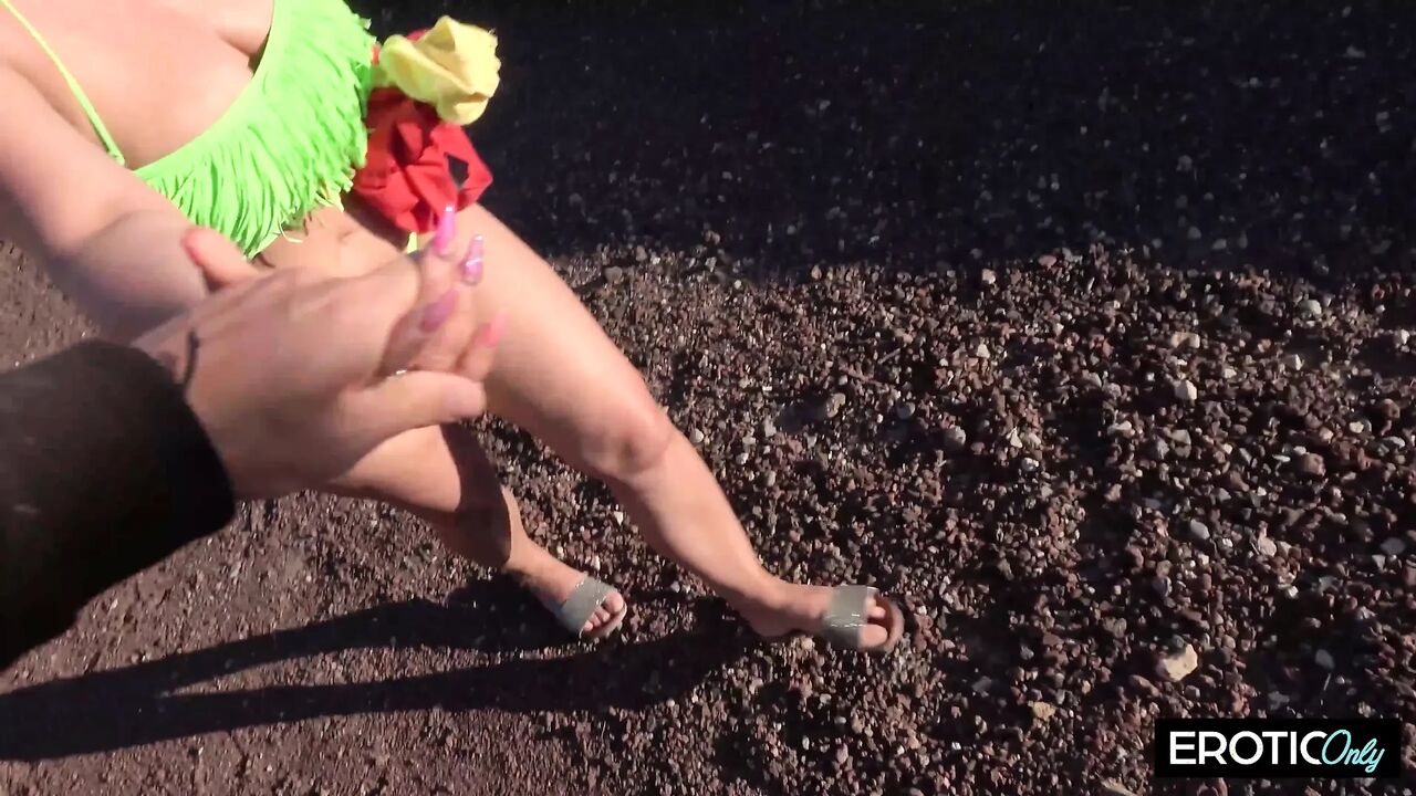 Horny German MILF Gets Fucked Outdoors by a Stranger - She Couldn't Wait Any Longer