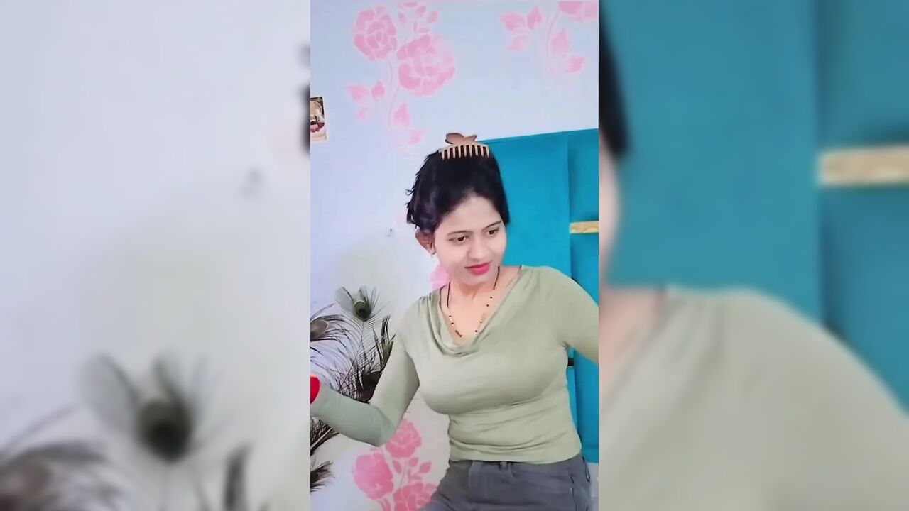 Deshi villege bhabhi hard sex full night bhabhi so cute and tight pussy