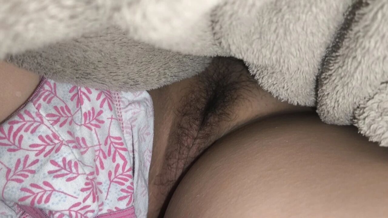 Aunty No Panty