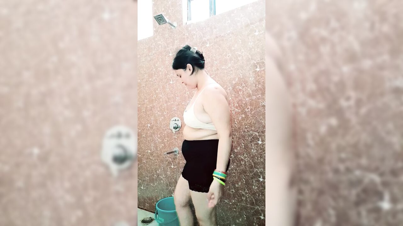 Puja Bhabhi Morning Blogs Bathroom Scene