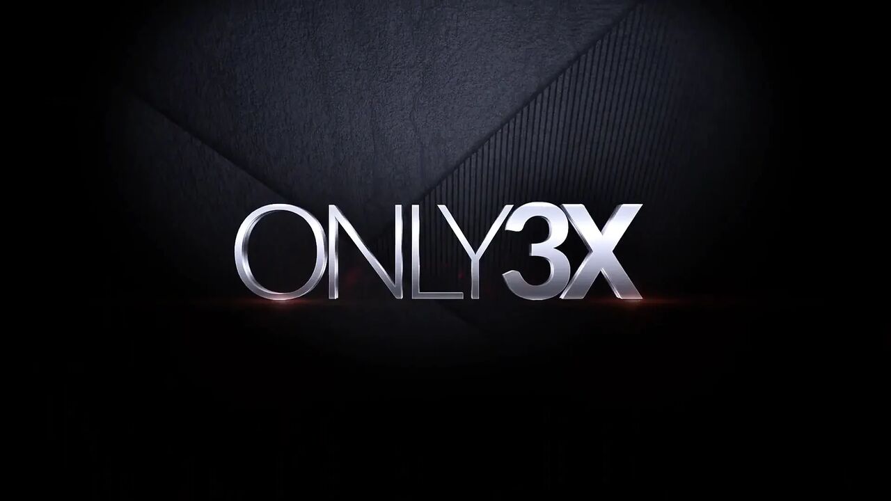 Interacial Anal Threesome With Courtney And Flower