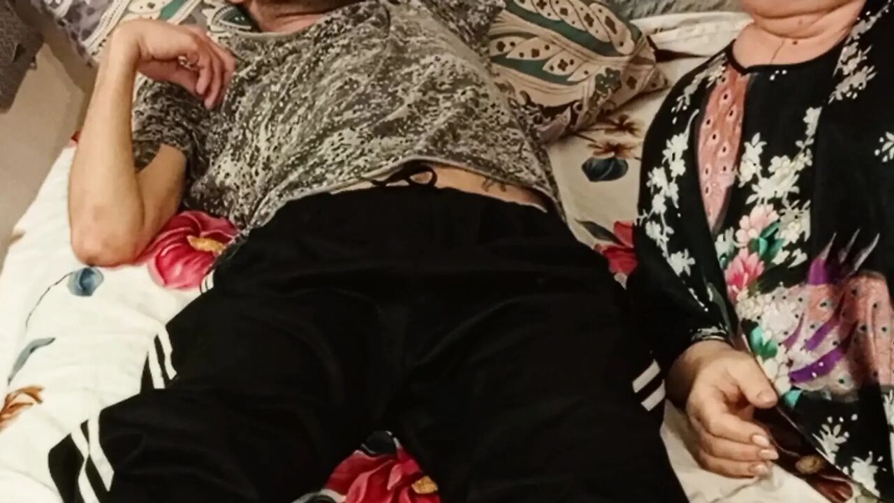 Stepmom gives blowjob and swallows all cum