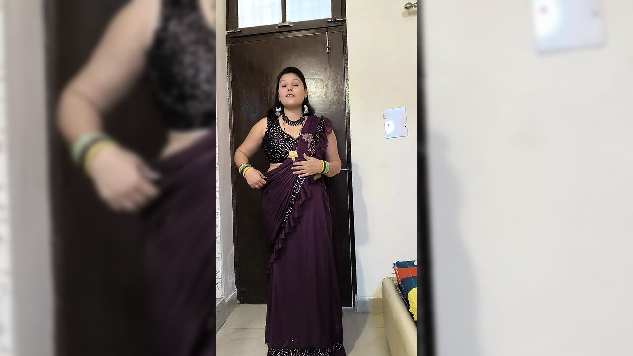 Desi Puja Bhabhi Nude Dance