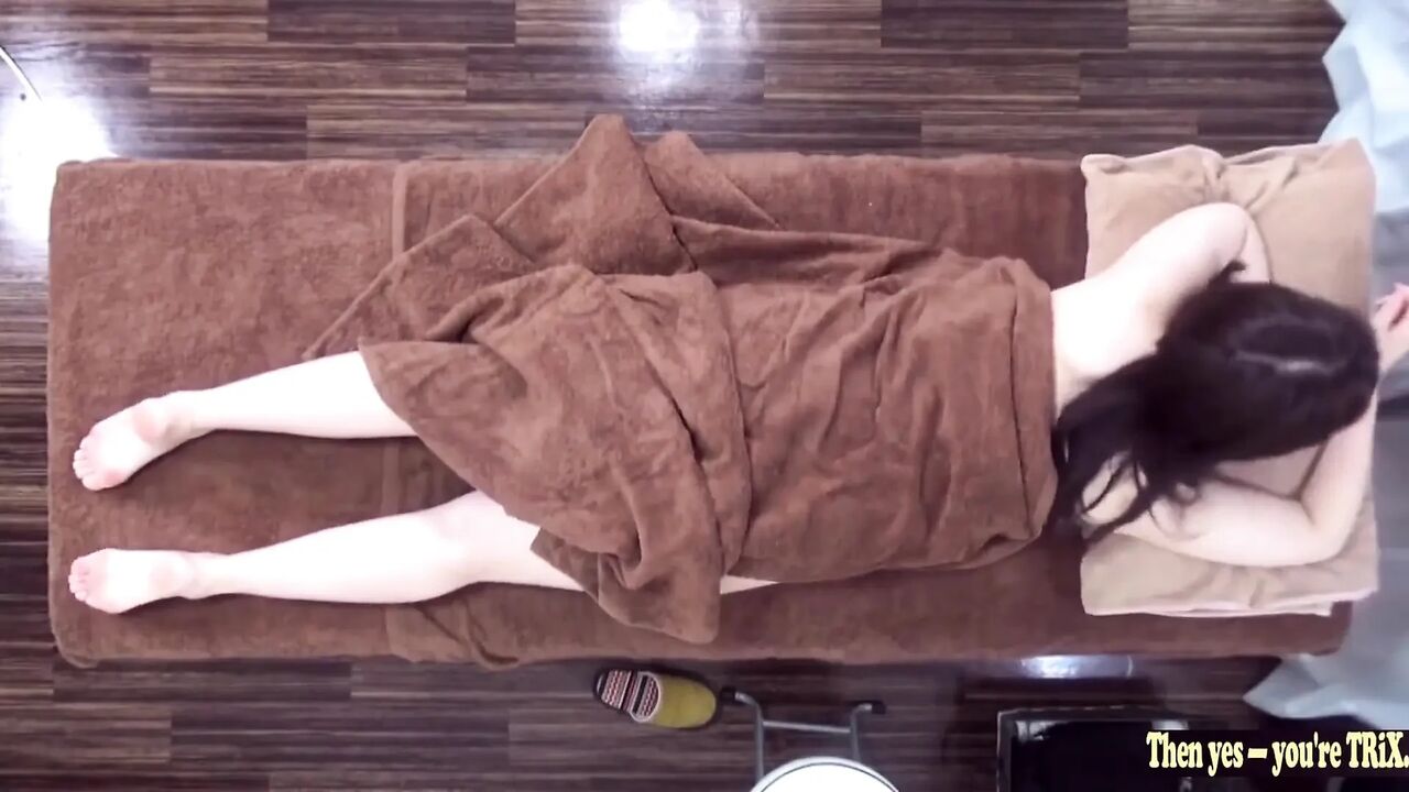 Asian Angel 27174