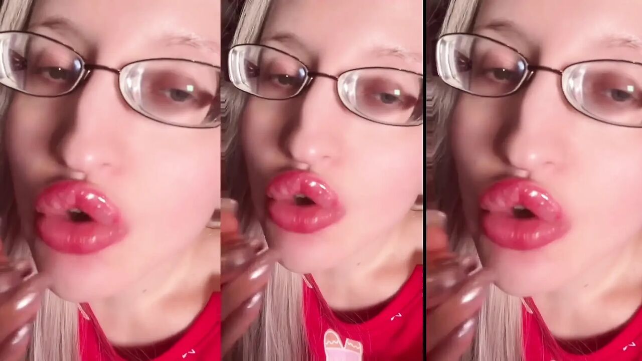 Asmr Chips Potato Eating Listen in Headphones