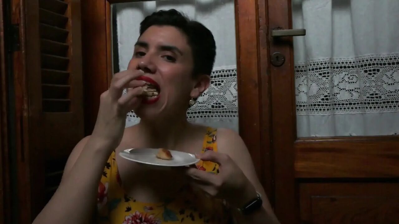Croissant with Ham, Cheese and Cum!