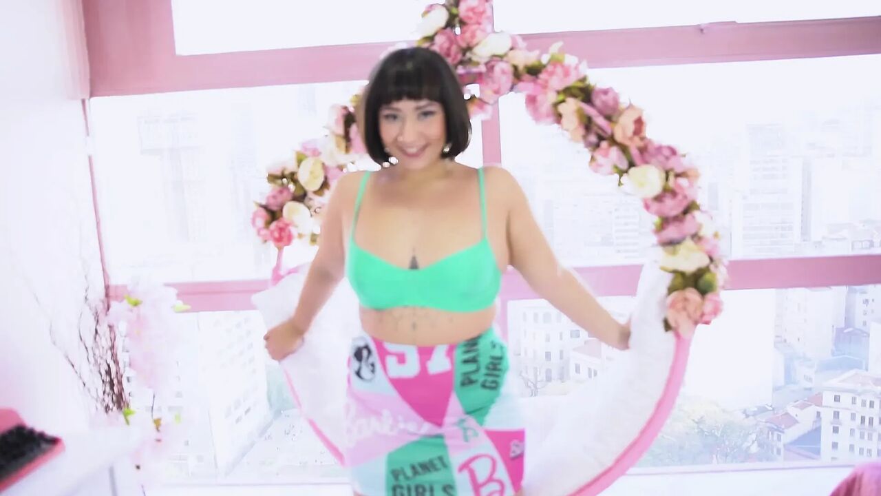 Doll Brattz Anal Solo
