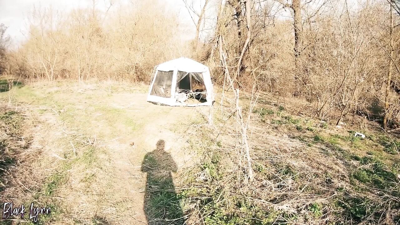 Cheating Tourist Sucked Stranger in a Tent for Help - Mouthful of Cum and Oral Creampie - Black Lynn
