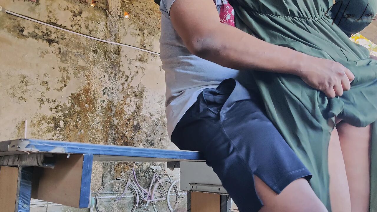 Cheating Wife Fucked in Abandoned Building.
