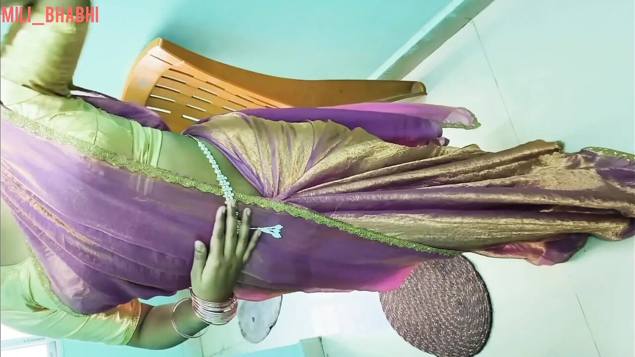 Beautiful Desi bhabhi devar romance hindi dirty talk Xxxx, Desi Indian bhabhi tight pussy fuck first time sex MMS