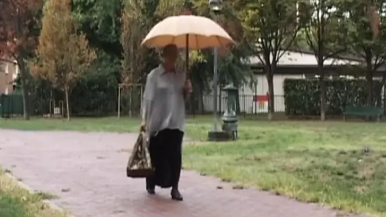 Horny French granny fucked in asshole before a creampie