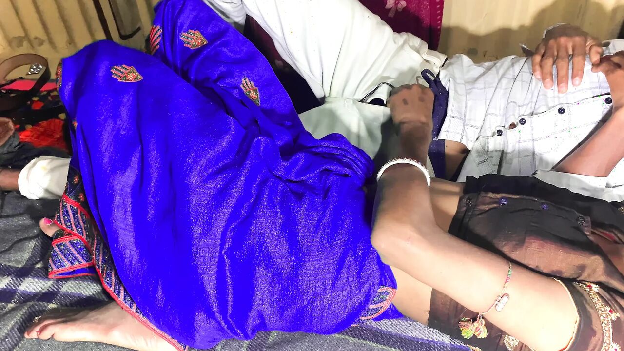Desi bhabhi ki chudai desi gaav ki chudai video