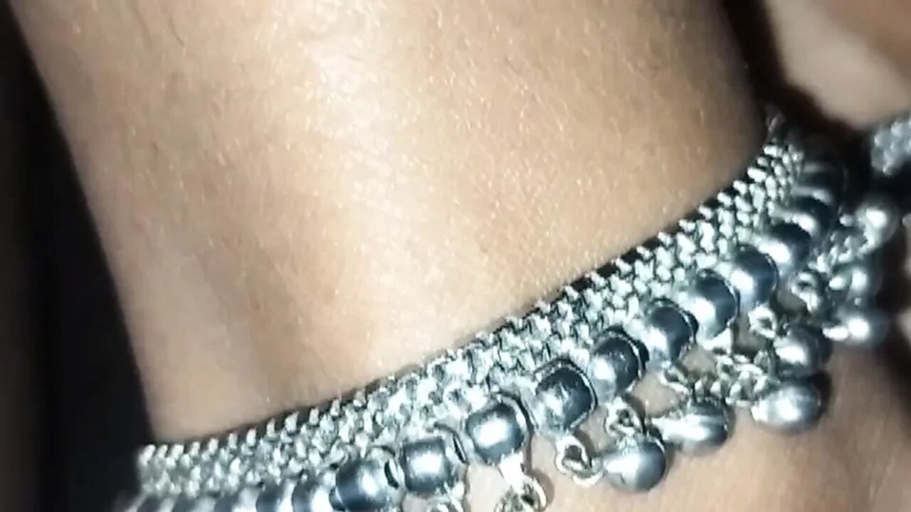 Village bhabhi ki chudayi @deshibhabhi