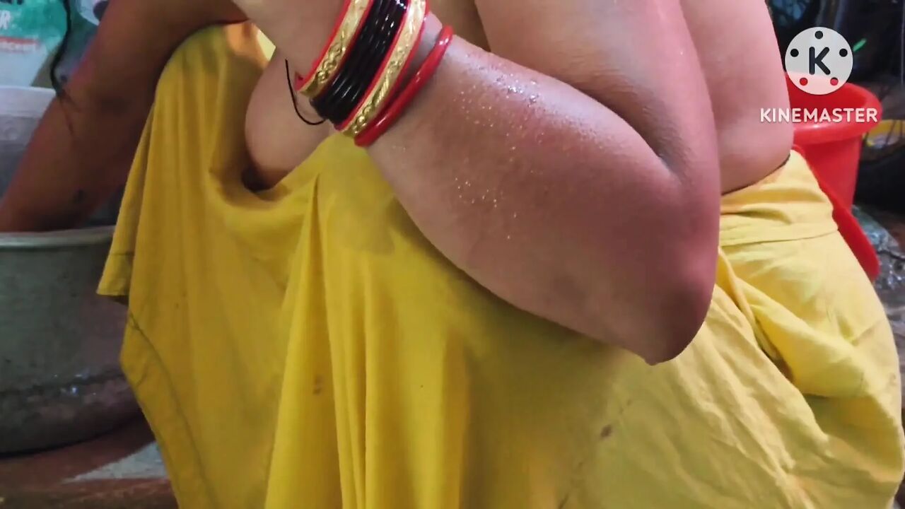 Bhabhi Shower