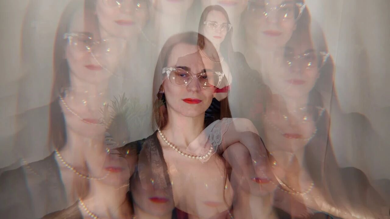 FLASHBACKS - FemDom POV Mesmerize