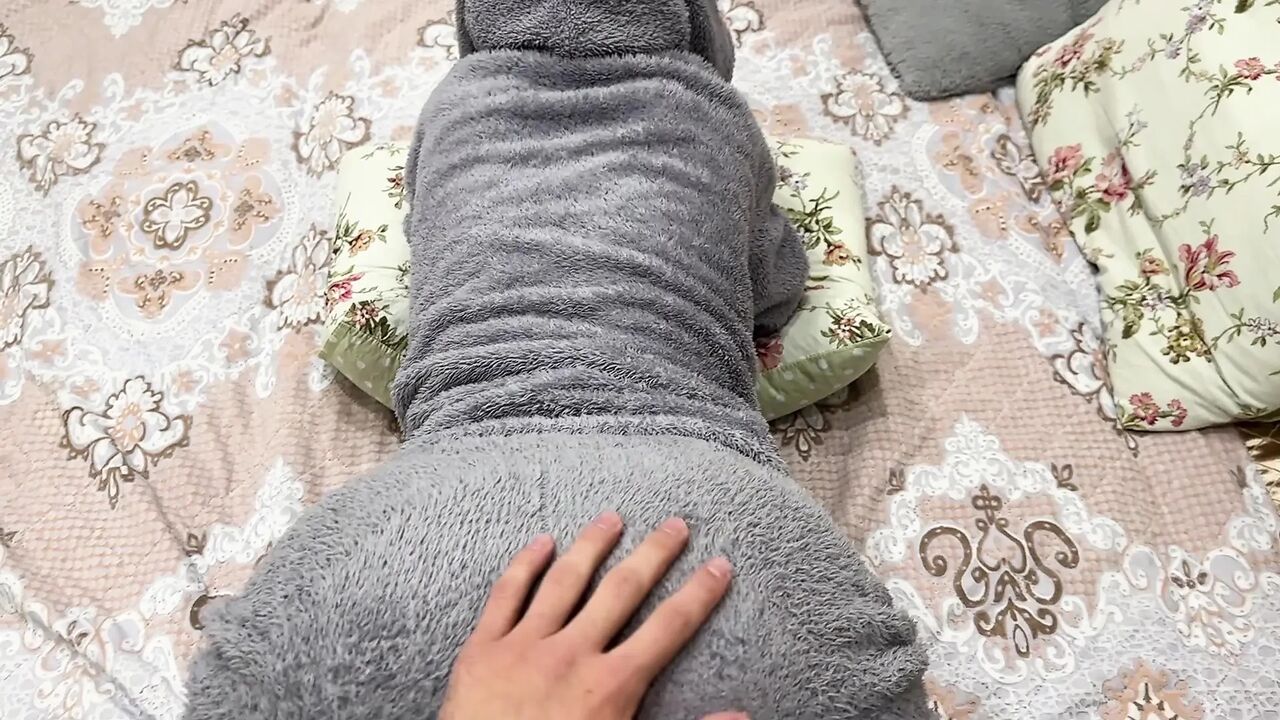 Stepsister Voluntarily Offers her Ass and you Fuck Her POV