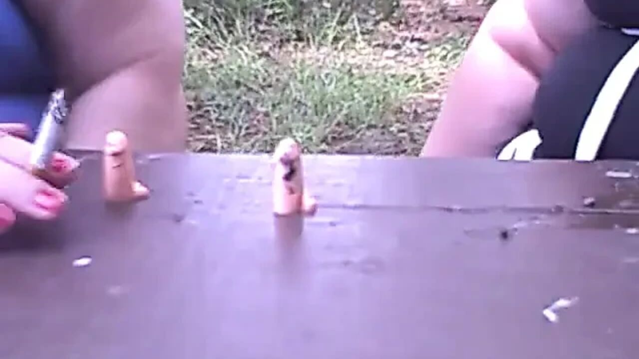 We 2 big gals show you how we would smoke on your cock