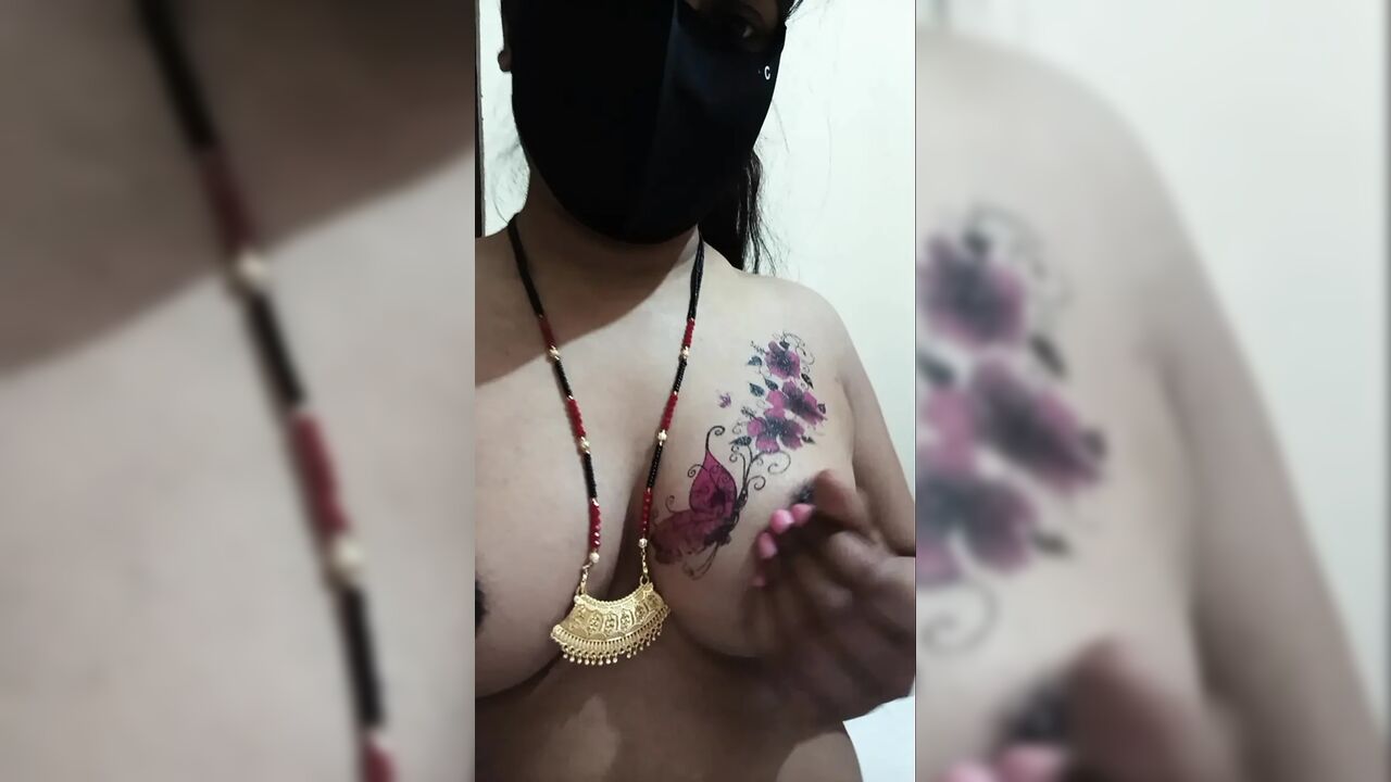 Enjoy Shalu Bhabhi Sexy Video
