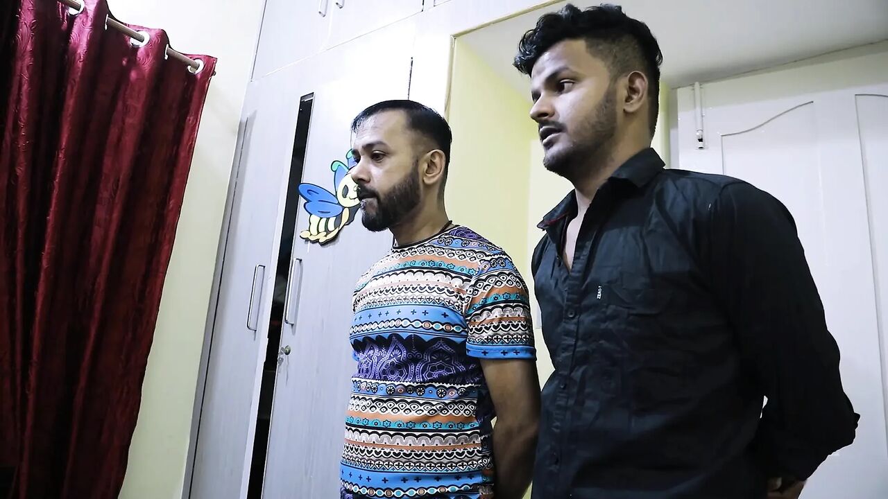 A LADY BOSS FUCKED HER TWO SERVANT HARDLY BECAUSE THEY CREATE A MISTAKE IN JOB AND LADY BOSS PUNISHED