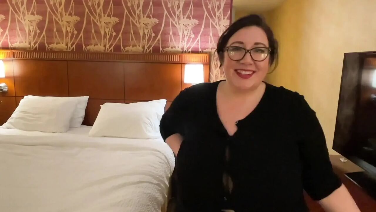 Fucking Your Best Friend's Stepmom
