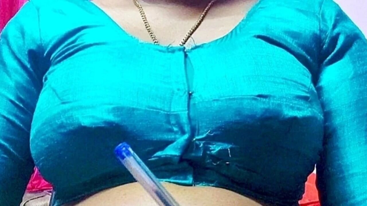 Aunty and her lover, sex video in private