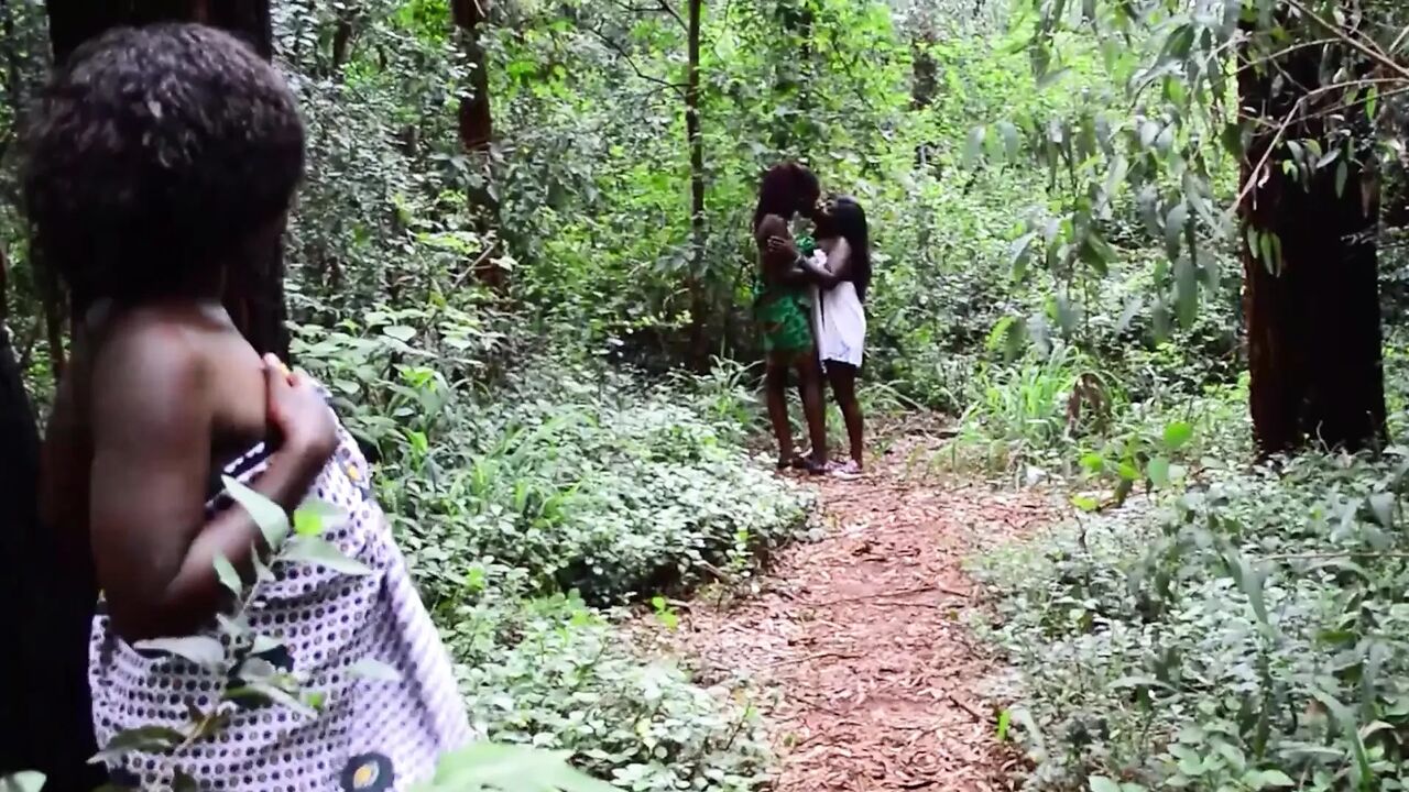 Natural Ebony Lesbians Homemade Pussy Fingering Sex Tape