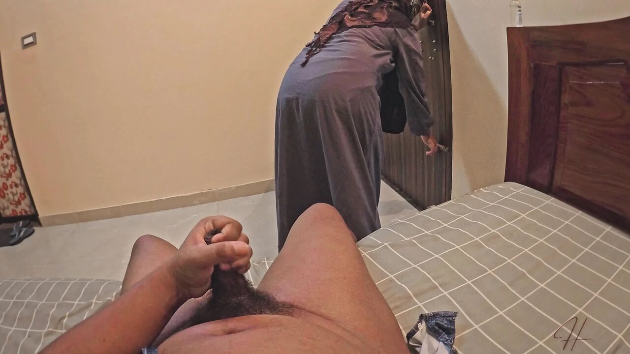 Big Ass Hijab Step Mommy Has Sex with Stepson