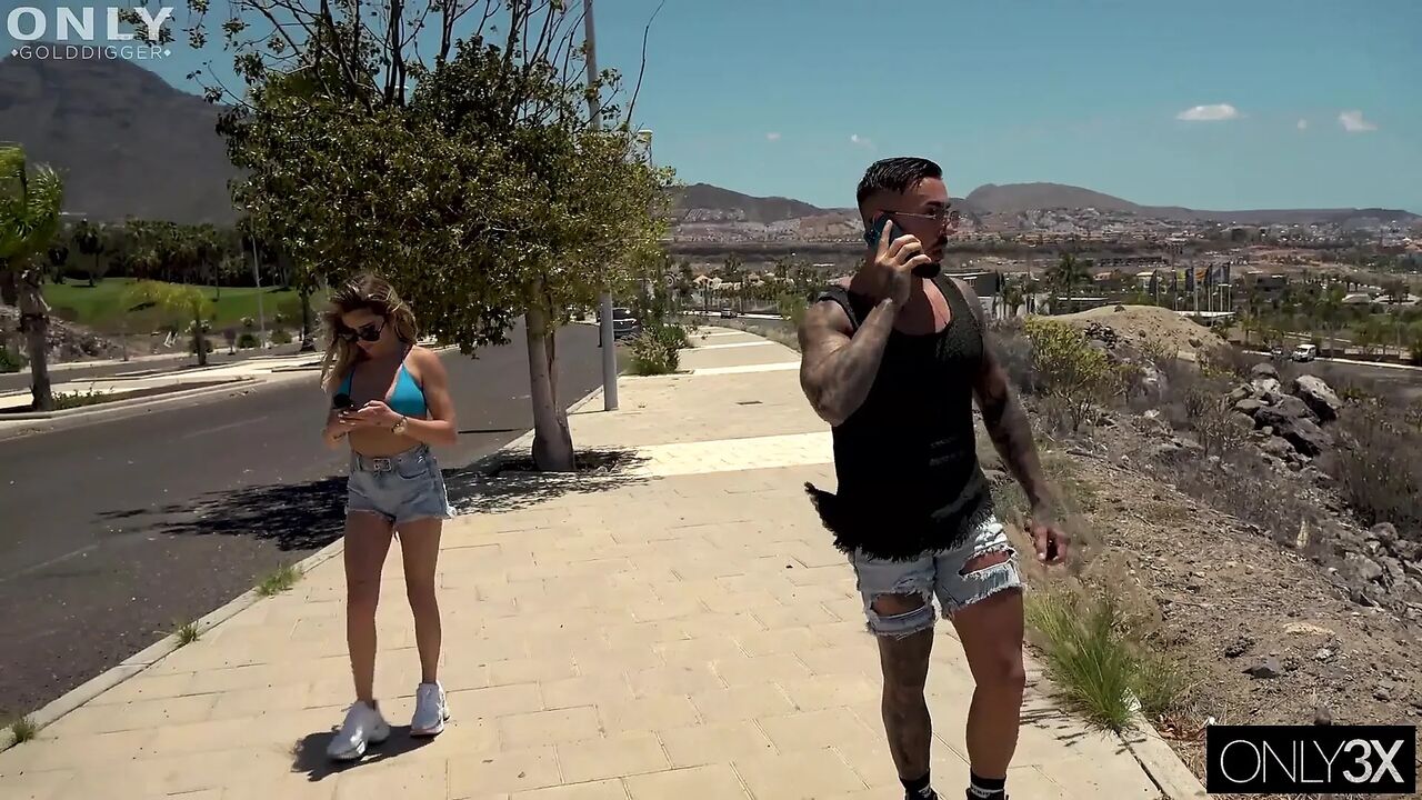 Melody Teen smells wealth - so her pussy is wet Premium Edit GoldDigger