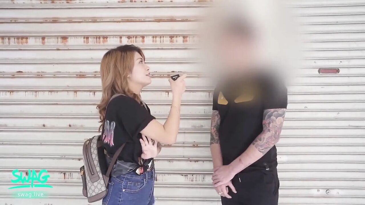 Street Pickup Stranger, Asian Slut Get Squirting and Creampie.