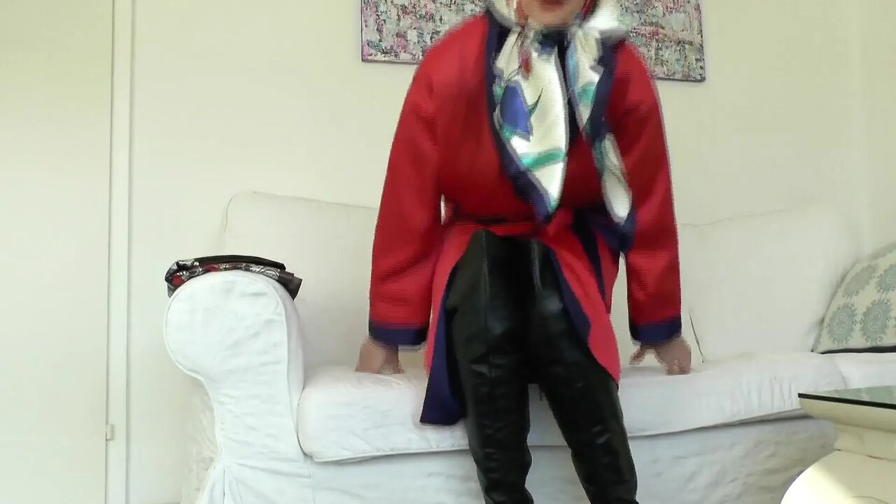 Your Headscarf Training Part 1, Lady Victoria Valente